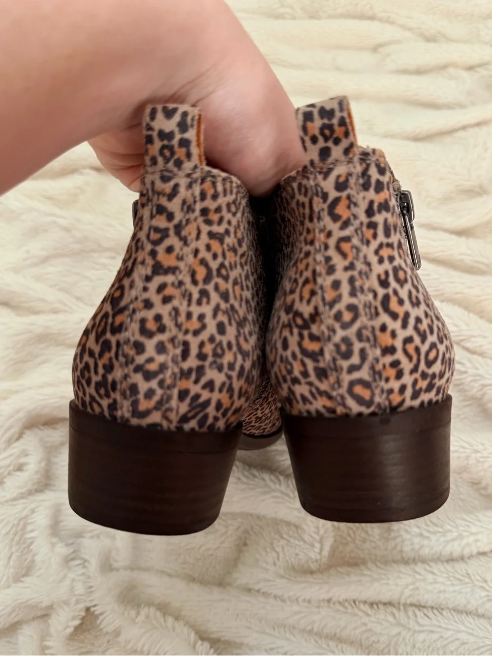 NIB Lucky Brand Basel leather cheetah ankle booties Sz 7.5 women’s